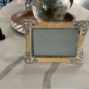Elegant Silver and Cream Photo Frame